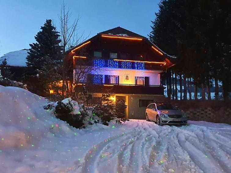 Pension Zur Heiligen Krone Mauterndorf (Salzburg) Exterior foto